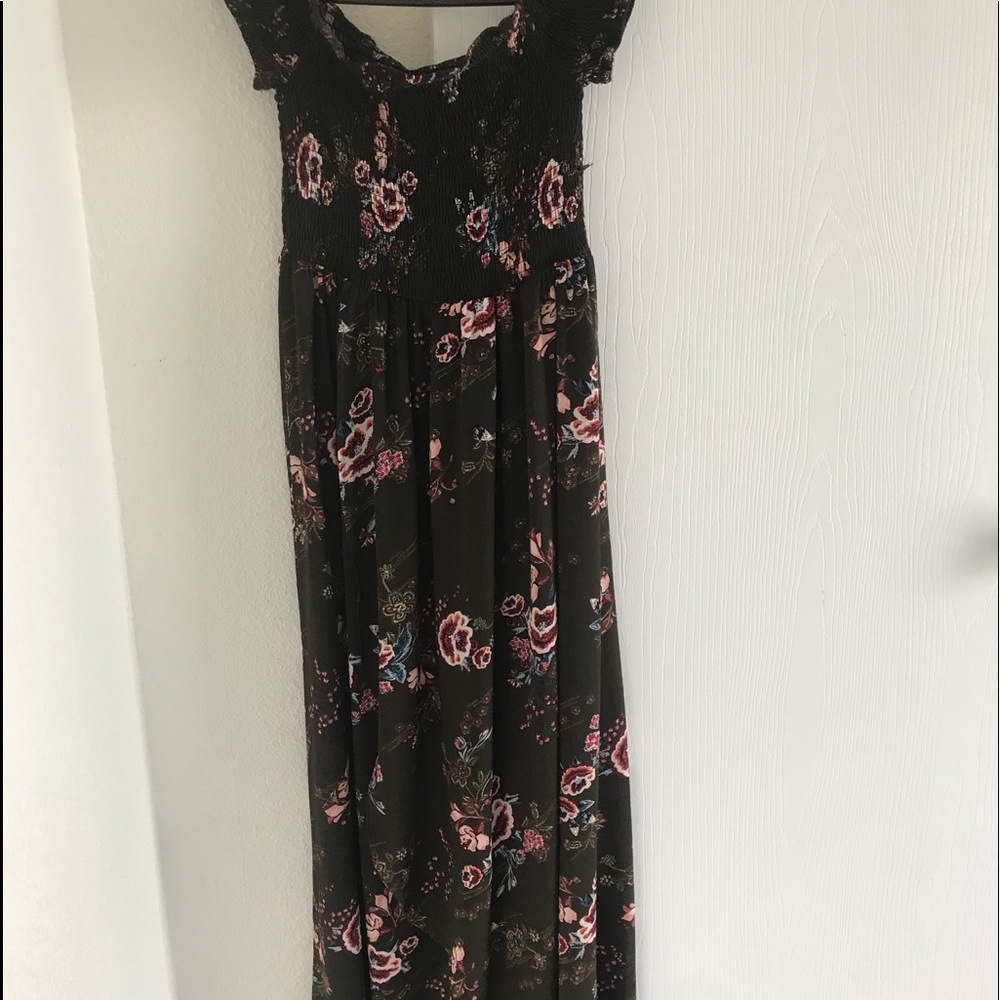 Medium flower print maxi dress